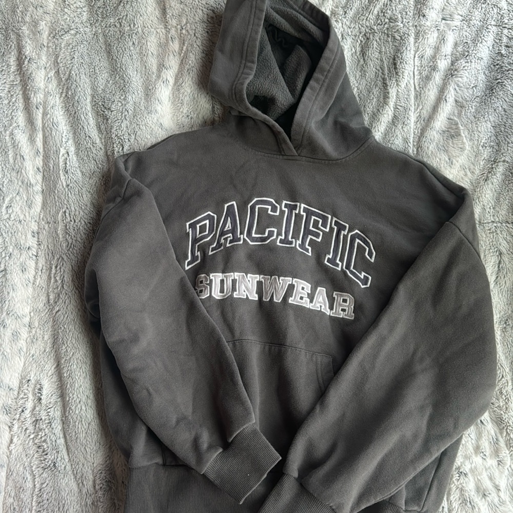 oversized pacsun hoodie